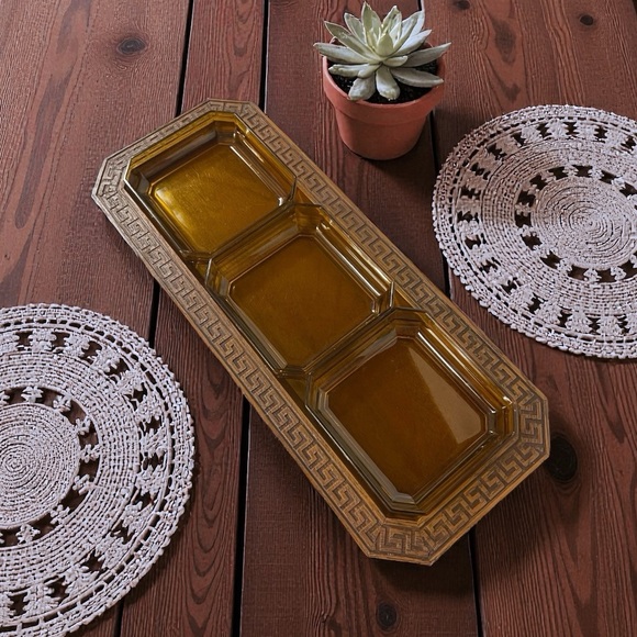 1970’s Thermo-Serve Westwood Relish Tray Faux Wood Amber Inserts Greek Key Trim - Picture 10 of 16
